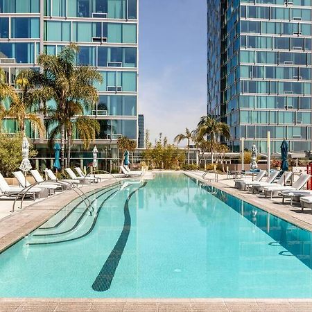 Lovely Upscale High Rise Private Parking & Pool Apartment Los Angeles Exterior photo